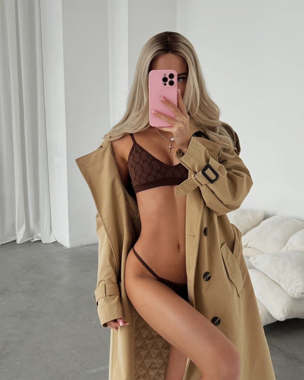 Мила - массажистка